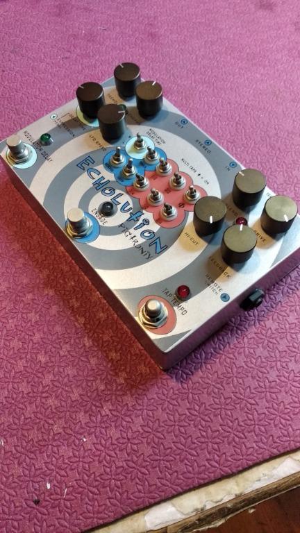Pigtronix PHI Echolution Dual Delay Pedal - Image 2